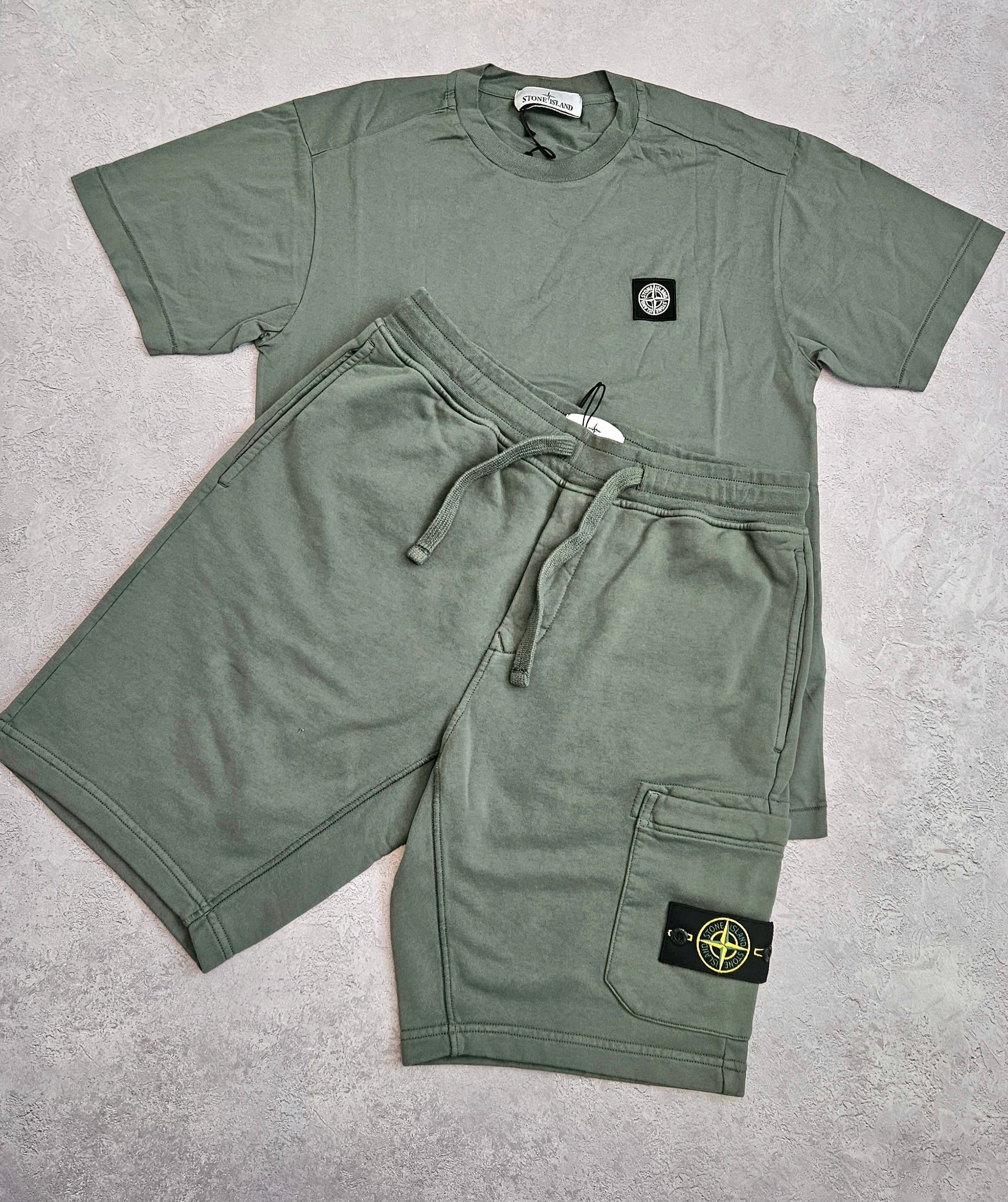 Stone Island Patch Shorts Set Muschio Stone Island