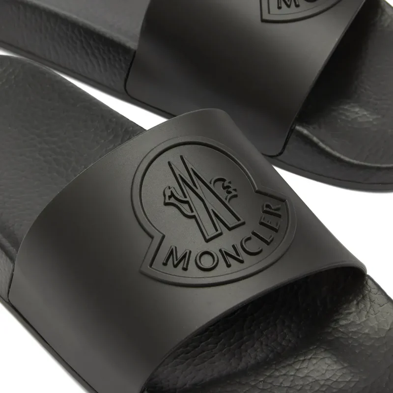 Moncler. Basile Logo Sliders