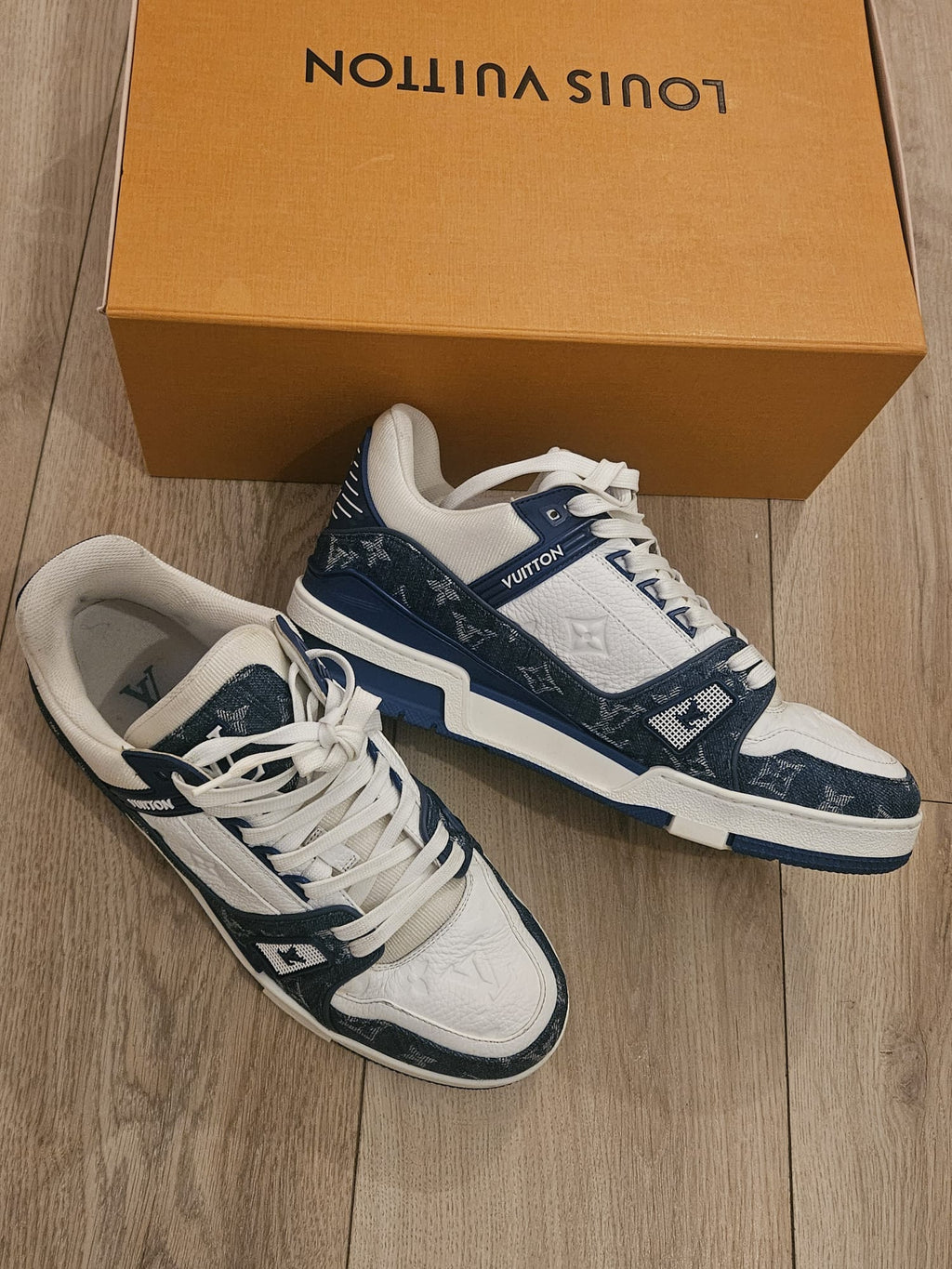 Louis Vuitton Blue White Trainers (Lightly Worn)