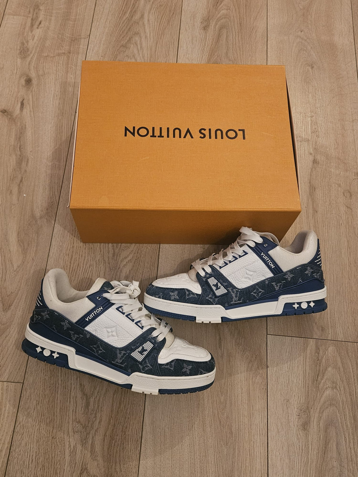 Louis Vuitton Blue White Trainers (Lightly Worn)