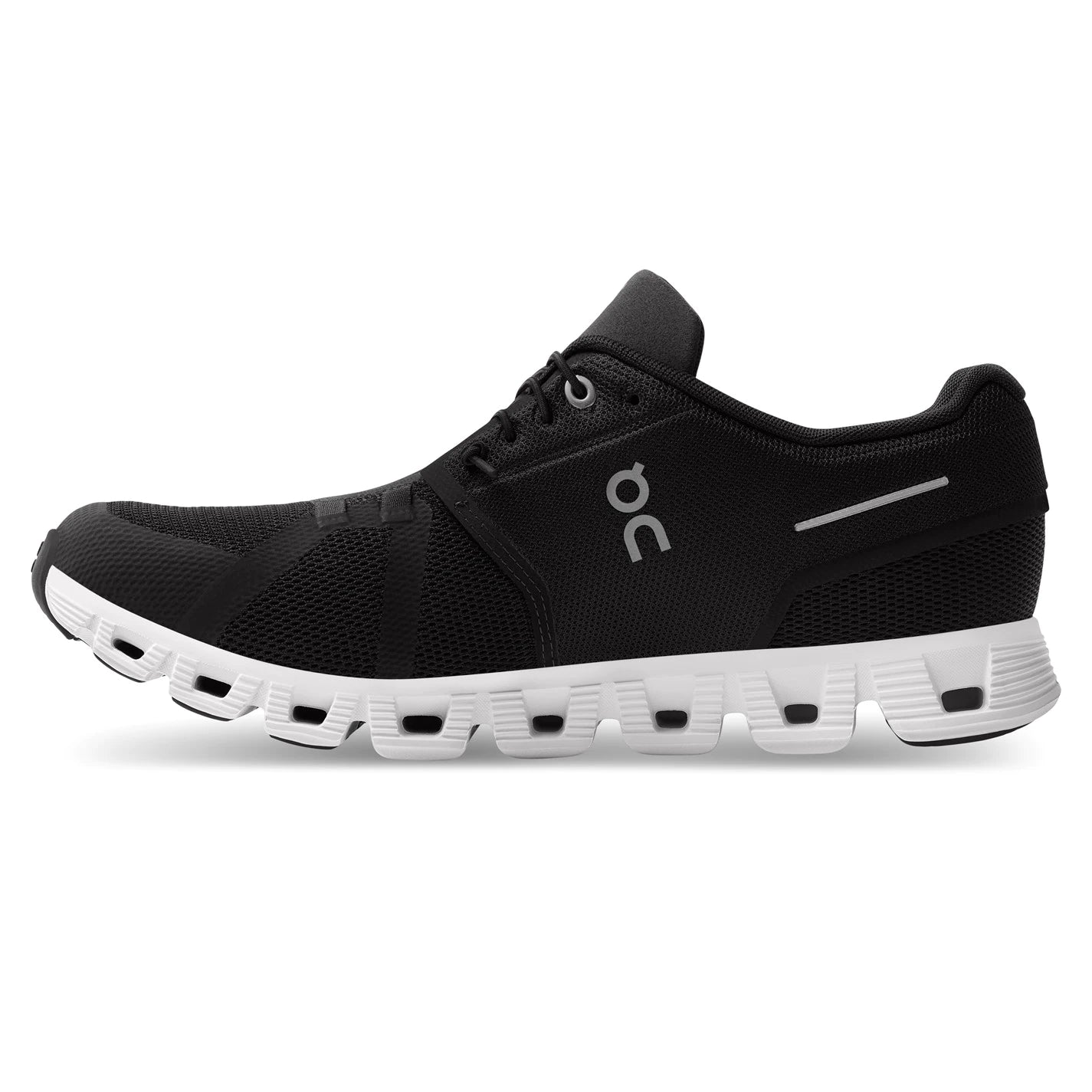 On Running Cloud 5 Trainers B/W On Running