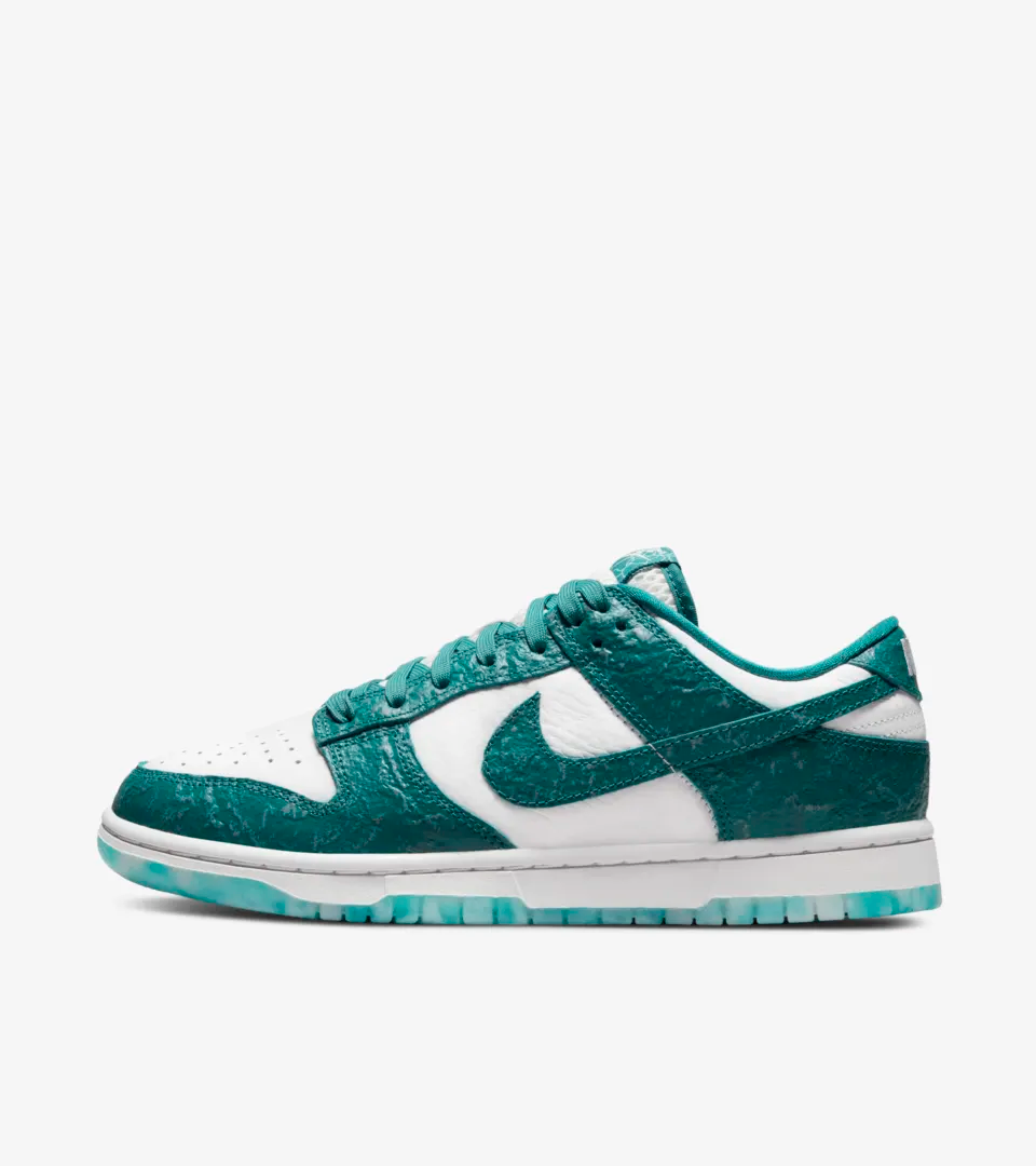 Nike Dunk Low Ocean Trainers Women's Nike
